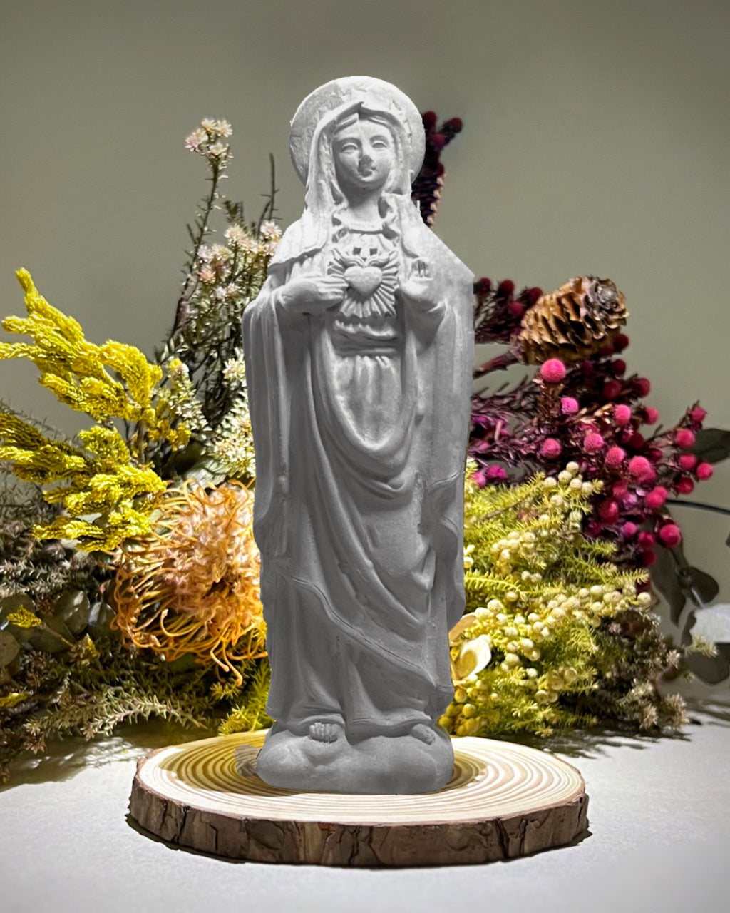 Notre Dame du Sacré-Cœur - Statue