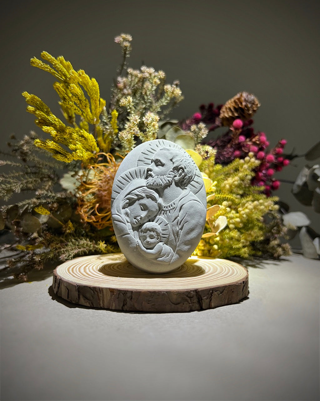 Saint Famille de la Tendresse - Gris montaigne - Médaillon